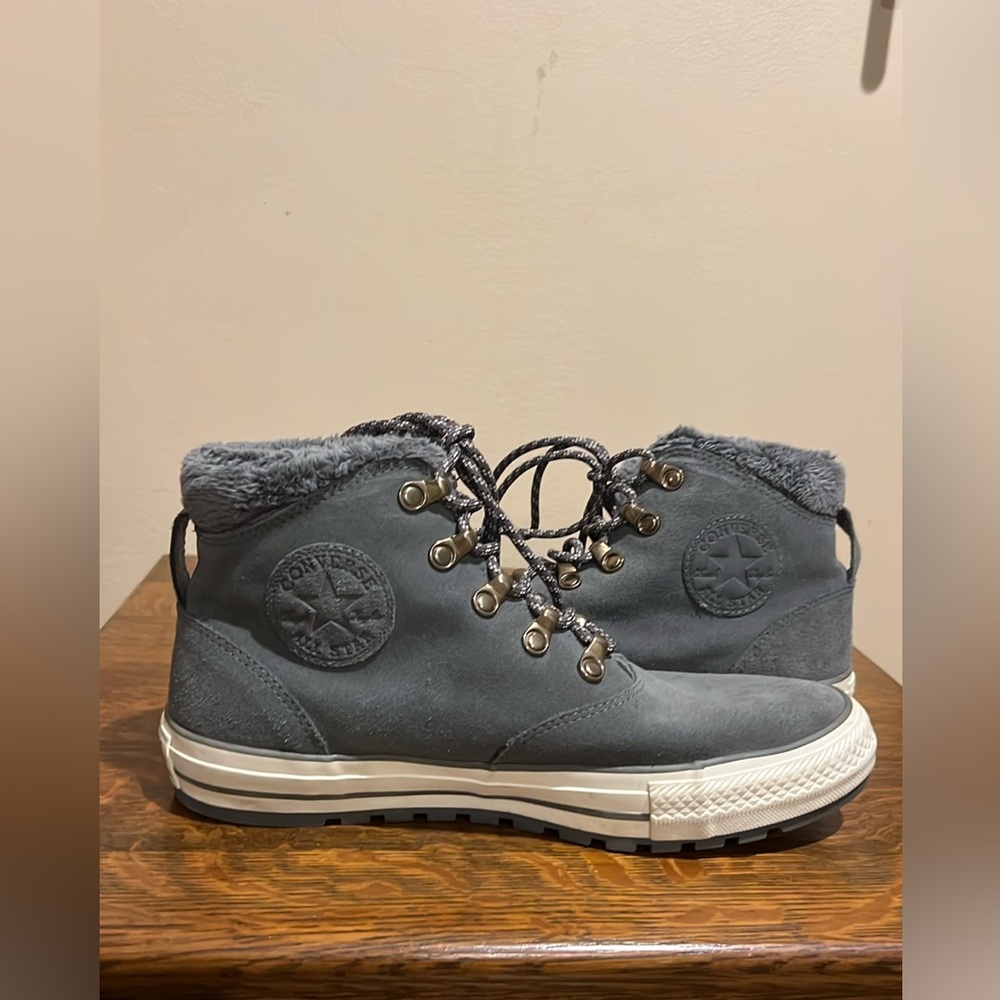 Converse Women 9.5 Chuck Taylor All Star Ember Boots Thunder Egret Gray 557934C